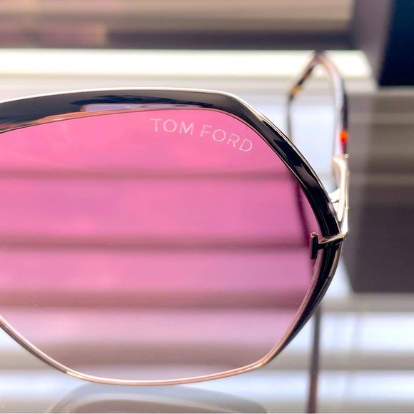 NWT TOM FORD Geometric Sunglasses - Picture 6 of 16